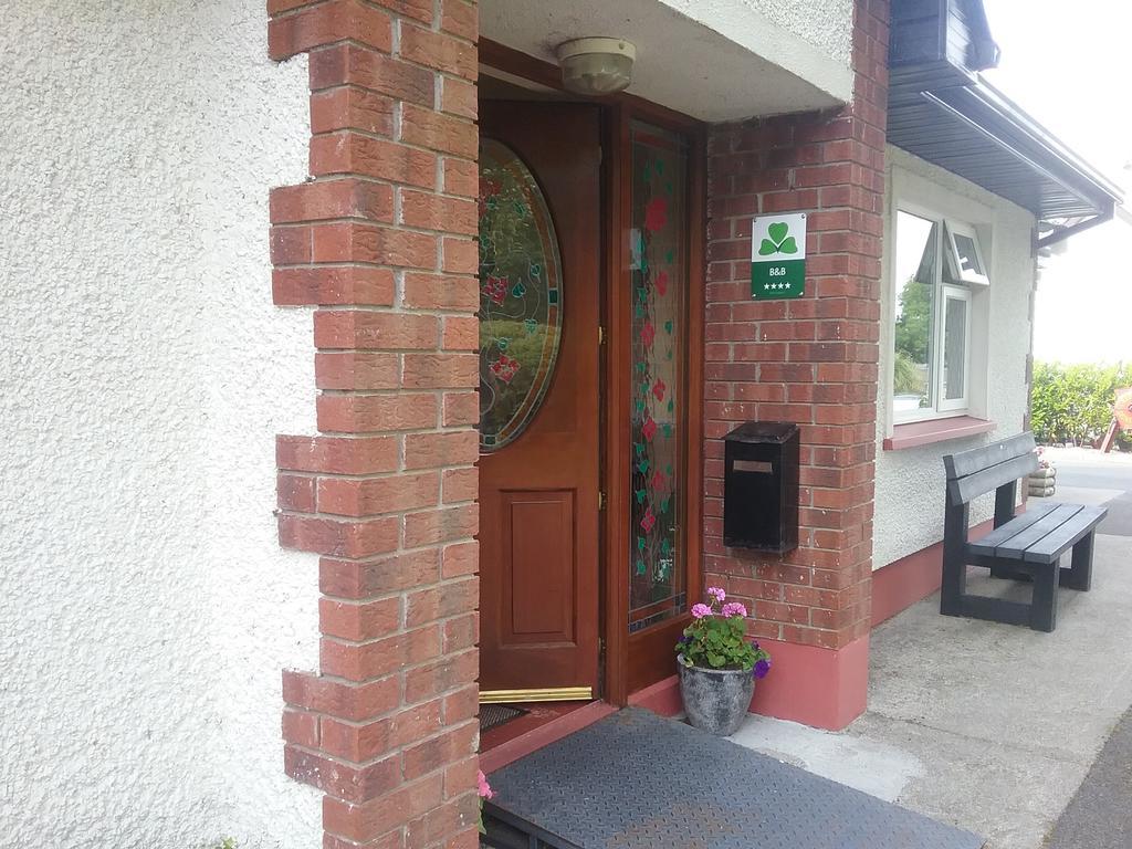 Rocksberry Bed & Breakfast Каслбар Екстер'єр фото