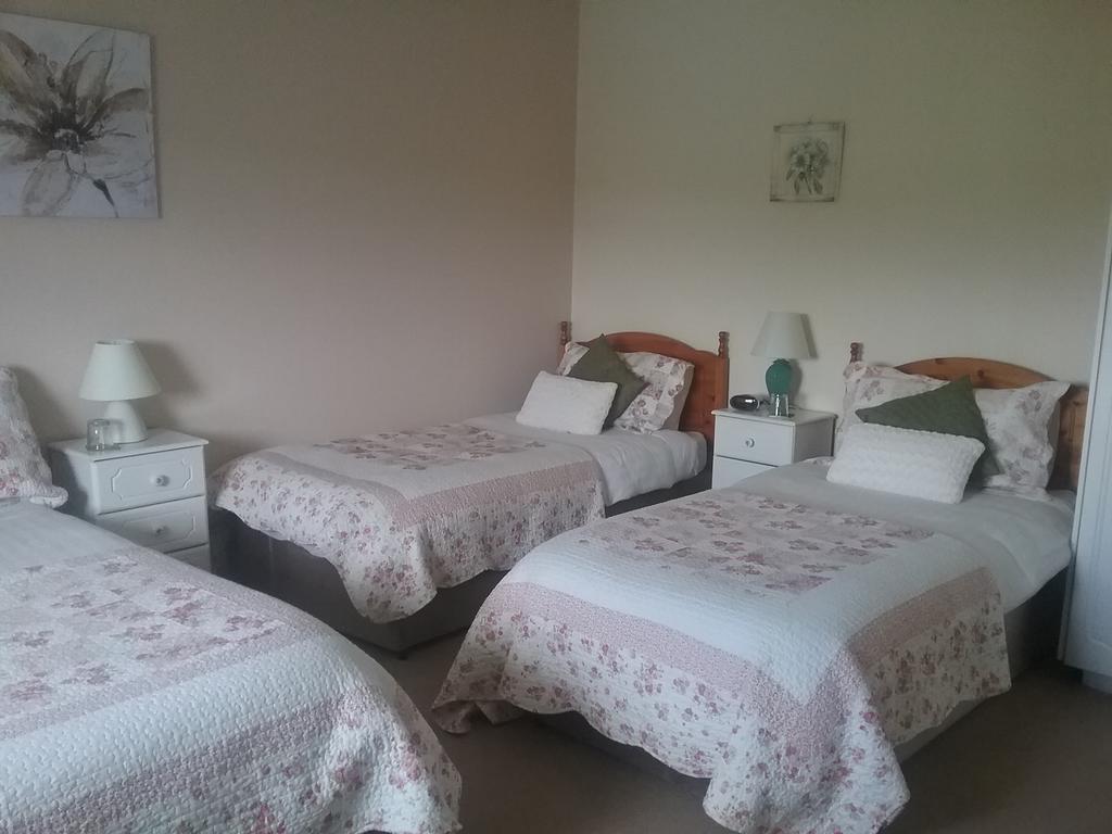 Rocksberry Bed & Breakfast Каслбар Екстер'єр фото
