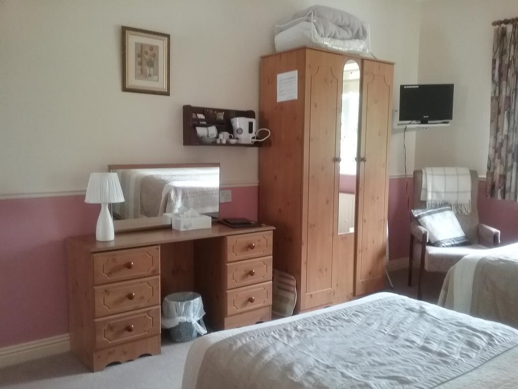 Rocksberry Bed & Breakfast Каслбар Екстер'єр фото