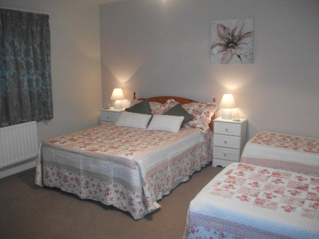Rocksberry Bed & Breakfast Каслбар Екстер'єр фото